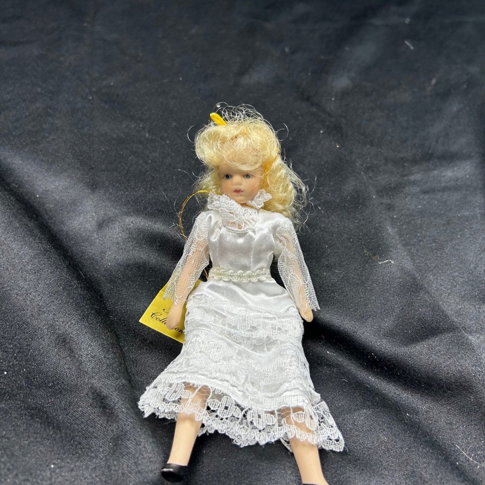 Ks Collection Miniature Porcelain Doll White Lace Dress Blonde Hair 83846